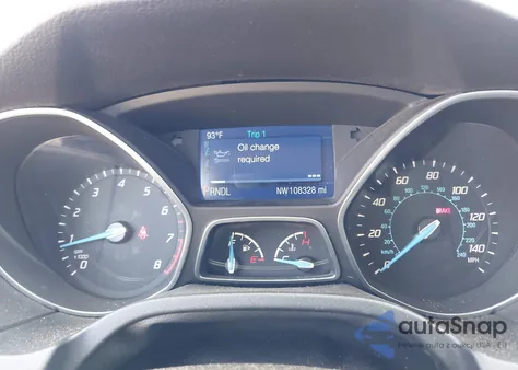 2014 Ford Focus Se z USA, uszkodzony, nr VIN 1FADP3F25EL413745